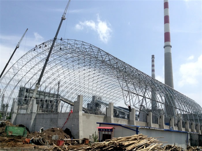 乌兰浩特煤机油桶翘工程网架